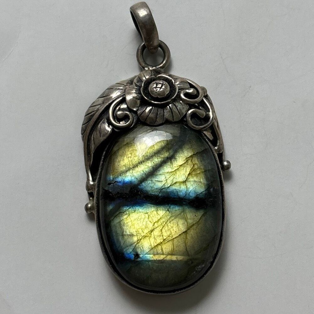 Large Labradorite & sterling silver pendant floral/leaf frame 1.7" cabochon